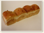 栗のパン・ド・ミ　490円 1/2 250円